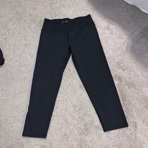 Victoria’s Secret Sport capri leggings!